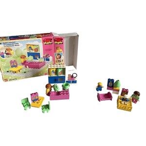 Lego Duplo 2788 Katie’s Kitchen W/ box + 2787 Sleepy Dreams Nursery Vintage 1995